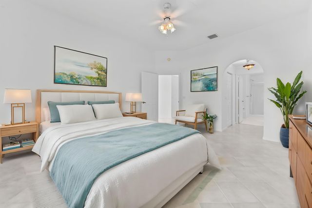 8260 Fresh Creek, West Palm Beach, FL 33411