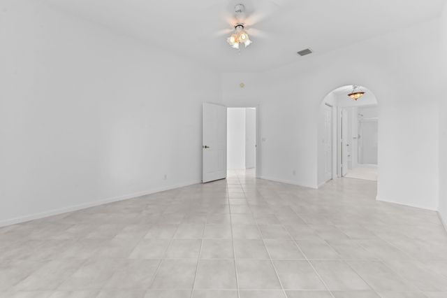 8260 Fresh Creek, West Palm Beach, FL 33411