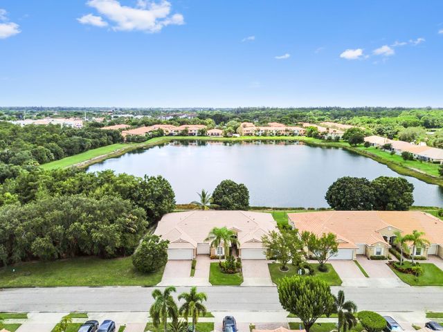 8260 Fresh Creek, West Palm Beach, FL 33411