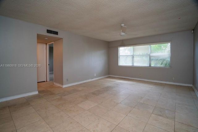 550 SE 2nd Avenue G25, Deerfield Beach, FL 33441