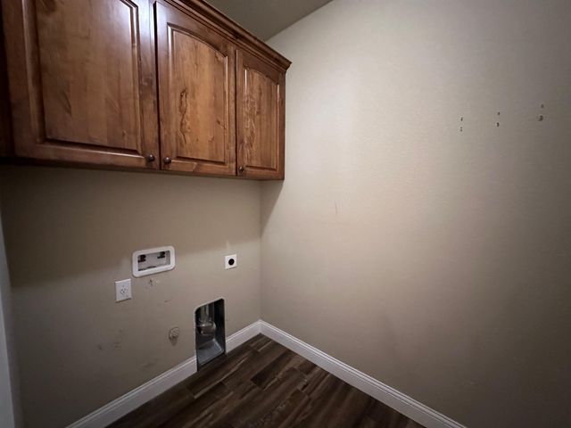 103 S Kanaio DR B, Bastrop, TX 78602