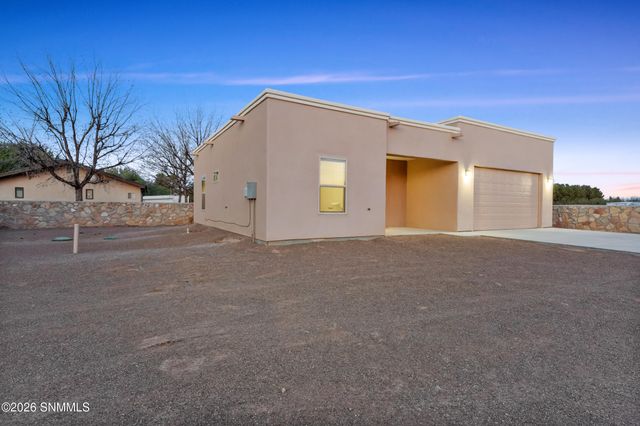 4705 Lost Wrangler Way, Las Cruces, NM 88007
