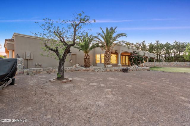 4705 Lost Wrangler Way, Las Cruces, NM 88007