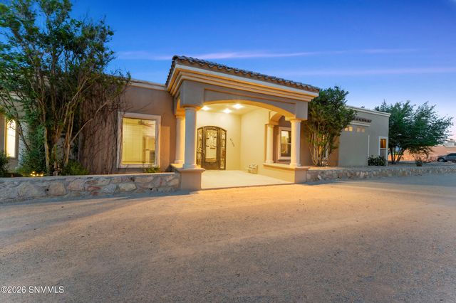 4705 Lost Wrangler Way, Las Cruces, NM 88007
