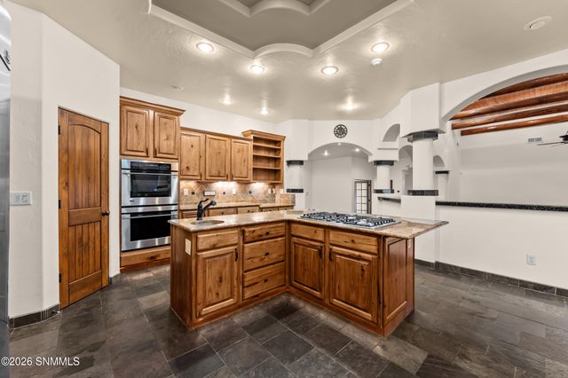 4705 Lost Wrangler Way, Las Cruces, NM 88007