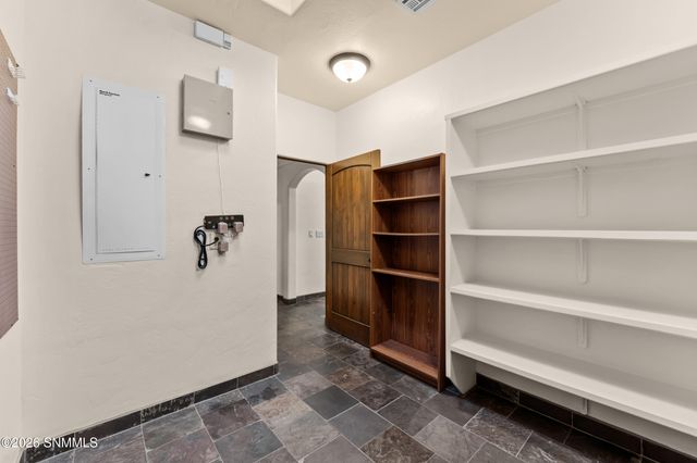 4705 Lost Wrangler Way, Las Cruces, NM 88007