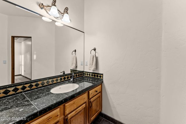 4705 Lost Wrangler Way, Las Cruces, NM 88007