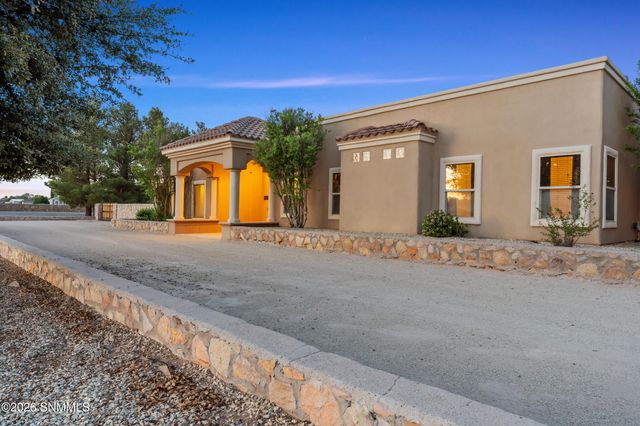 4705 Lost Wrangler Way, Las Cruces, NM 88007