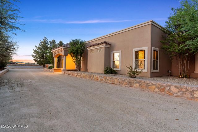 4705 Lost Wrangler Way, Las Cruces, NM 88007
