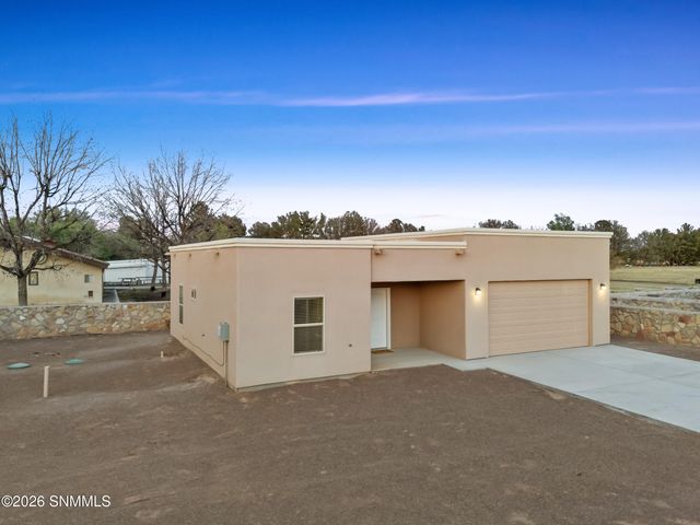 4705 Lost Wrangler Way, Las Cruces, NM 88007