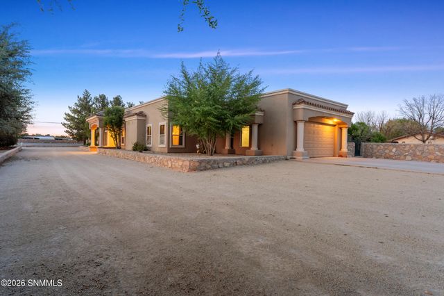 4705 Lost Wrangler Way, Las Cruces, NM 88007