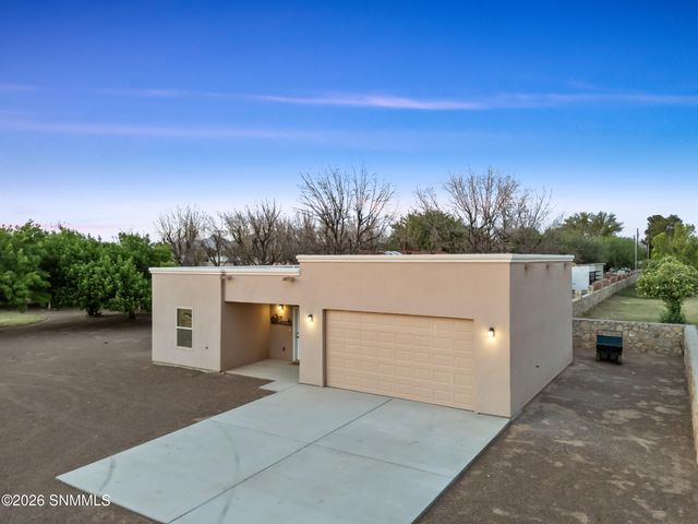4705 Lost Wrangler Way, Las Cruces, NM 88007