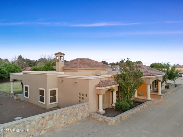 4705 Lost Wrangler Way, Las Cruces, NM 88007