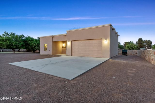 4705 Lost Wrangler Way, Las Cruces, NM 88007