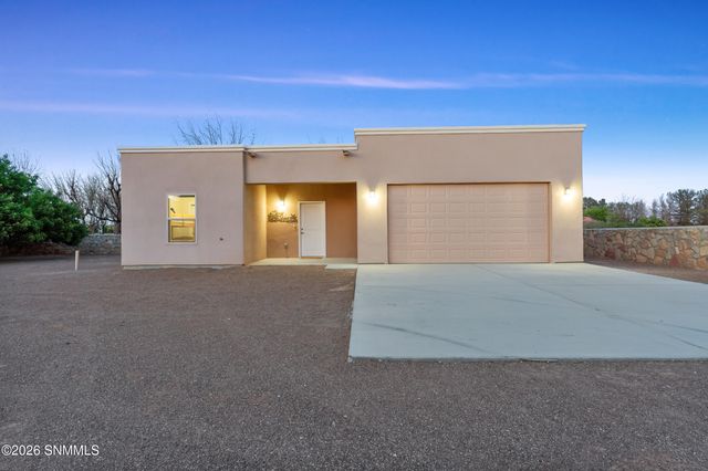 4705 Lost Wrangler Way, Las Cruces, NM 88007