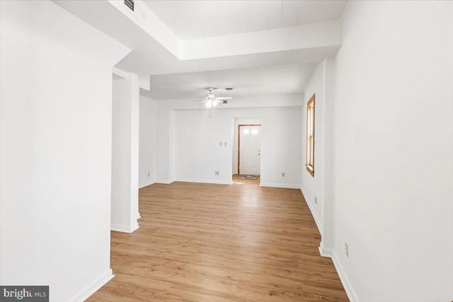 6824 WOODBINE RD, Woodbine, MD 21797