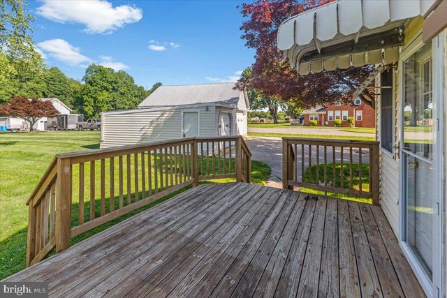 6824 WOODBINE RD, Woodbine, MD 21797