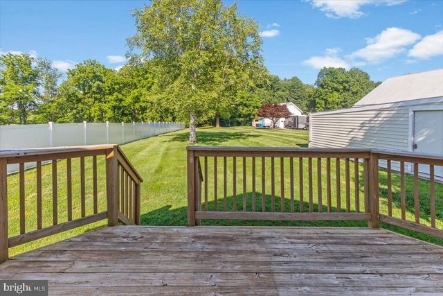 6824 WOODBINE RD, Woodbine, MD 21797