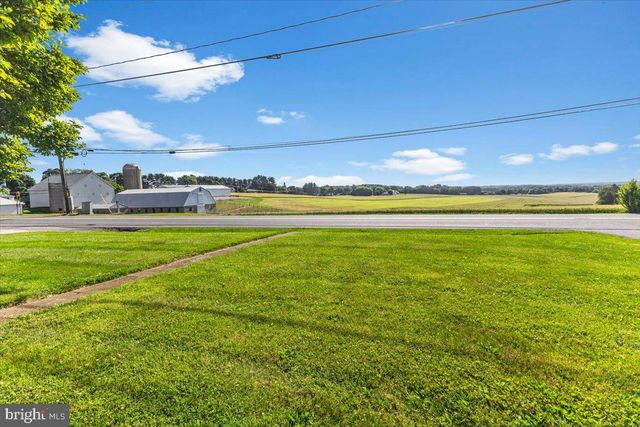 6824 WOODBINE RD, Woodbine, MD 21797