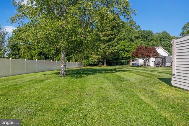6824 WOODBINE RD, Woodbine, MD 21797