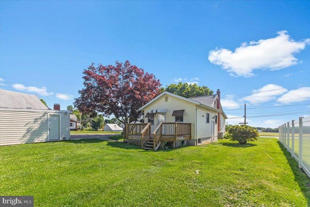 6824 WOODBINE RD, Woodbine, MD 21797