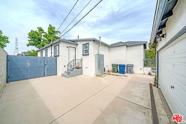 1002 W 131st Street, Gardena, CA 90247