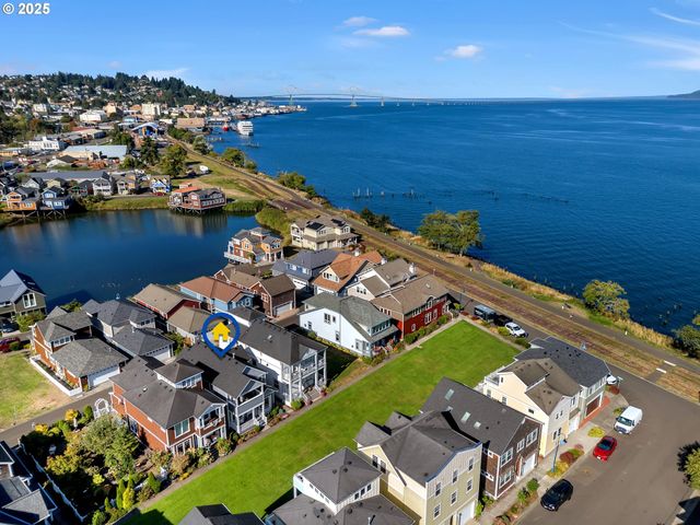 260 ROUND HOUSE Rd, Astoria, OR 97103