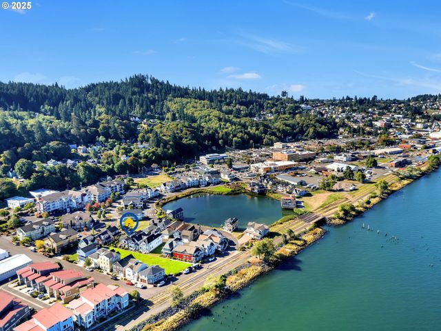 260 ROUND HOUSE Rd, Astoria, OR 97103