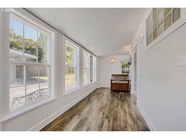 2928 Ne 2ND Ave, Camas, WA 98607