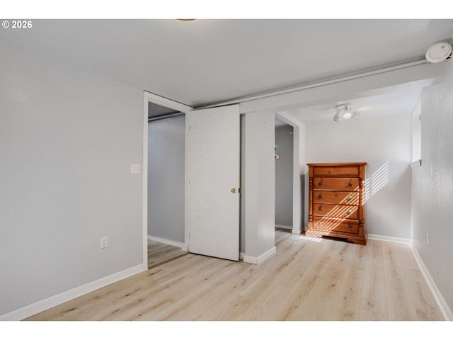 2928 Ne 2ND Ave, Camas, WA 98607