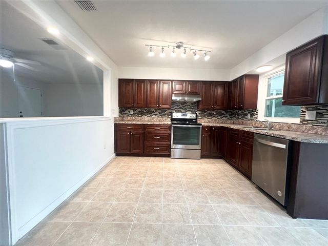 137 LOWELL ROAD, Winter Haven, FL 33884