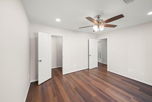 4023 Breakwood Drive, Houston, TX 77025