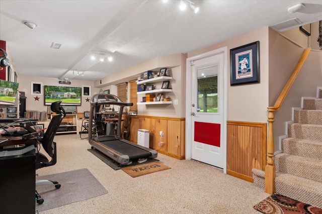 1876 SEVERN GROVE RD, Annapolis, MD 21401
