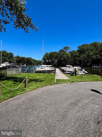 1876 SEVERN GROVE RD, Annapolis, MD 21401