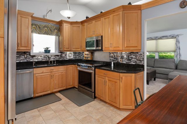 1876 SEVERN GROVE RD, Annapolis, MD 21401