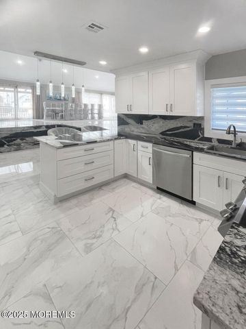 177 N Ensign Drive, Little Egg Harbor, NJ 08087