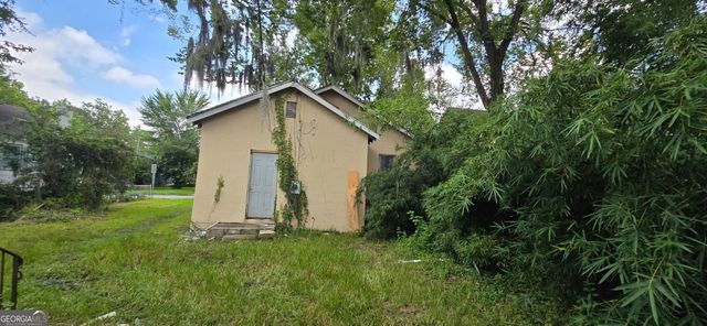 1307 E 42nd Street, Savannah, GA 31404