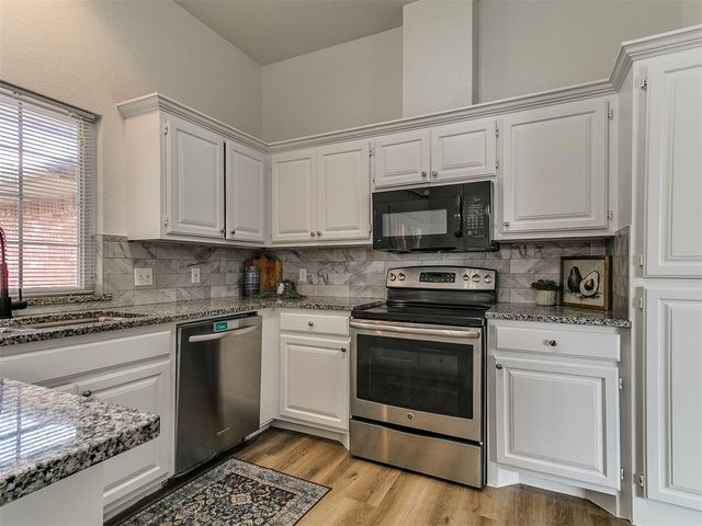 9617 Gold Field Place, Oklahoma City, OK 73128