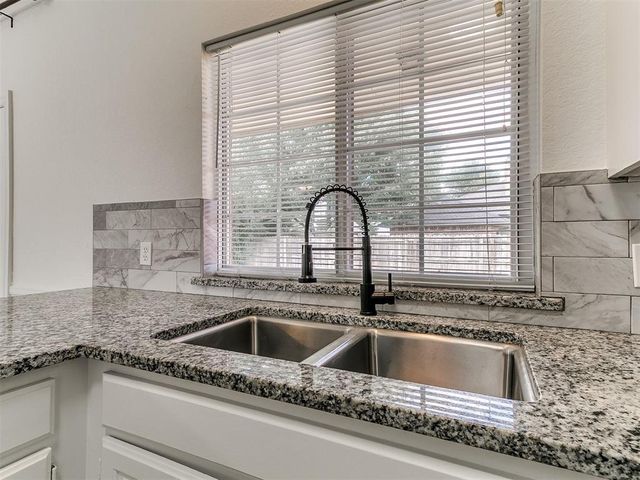 9617 Gold Field Place, Oklahoma City, OK 73128