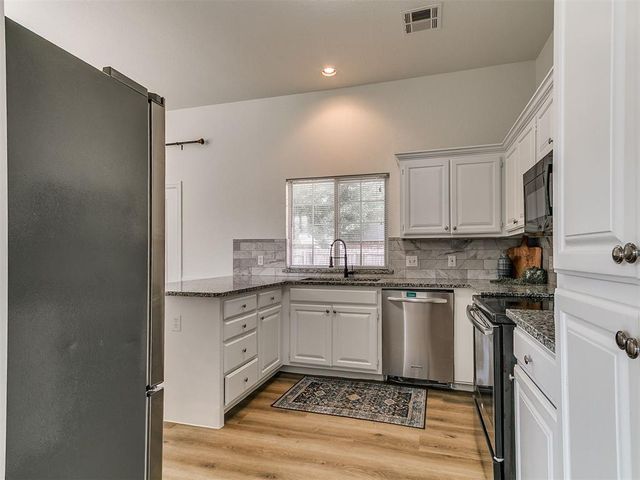 9617 Gold Field Place, Oklahoma City, OK 73128