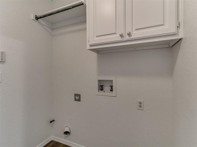 9617 Gold Field Place, Oklahoma City, OK 73128