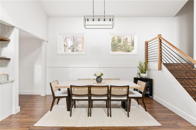 110 Lake Top Court, Roswell, GA 30076