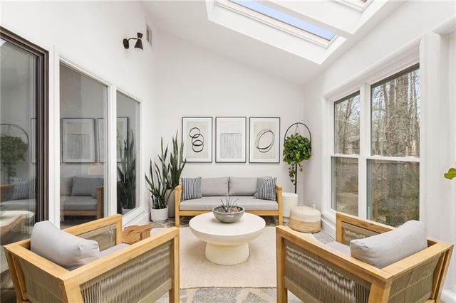 110 Lake Top Court, Roswell, GA 30076