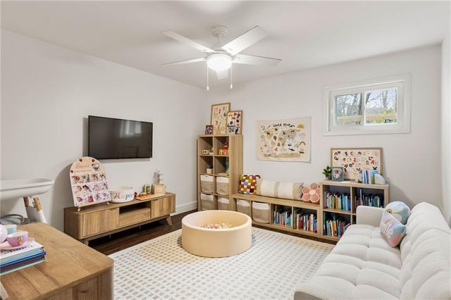 110 Lake Top Court, Roswell, GA 30076