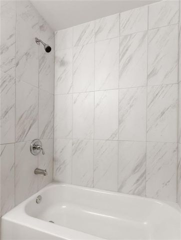 110 Lake Top Court, Roswell, GA 30076