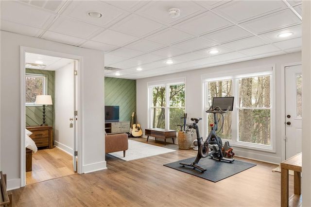 110 Lake Top Court, Roswell, GA 30076