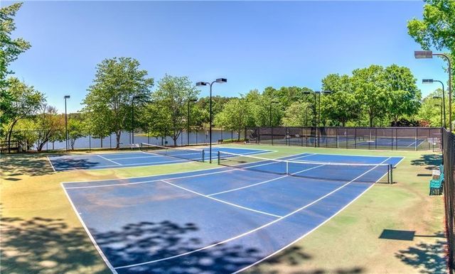 110 Lake Top Court, Roswell, GA 30076