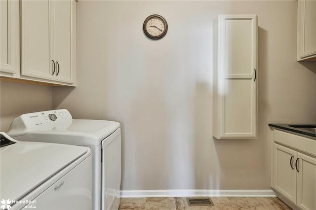 480 Inverness Circle, Easton, PA 18042