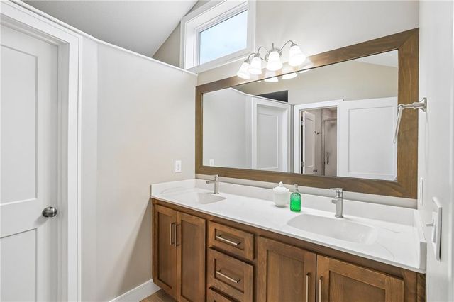 23904 S Lucille Lane, Peculiar, MO 64078