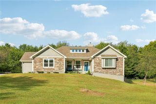 23904 S Lucille Lane, Peculiar, MO 64078